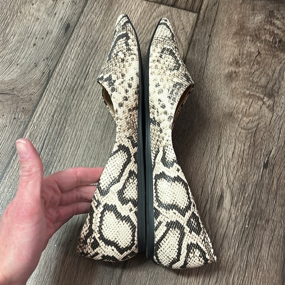 Franco Sarto Hazeline Snakeskin Flats - Picture 10 of 14